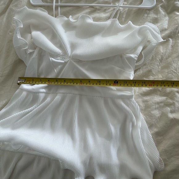 Tiered Flowy White Mini Dress - Picture 7 of 7